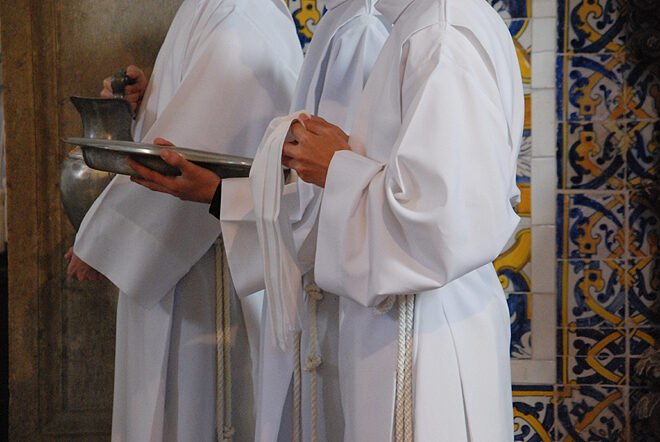 Acolitos