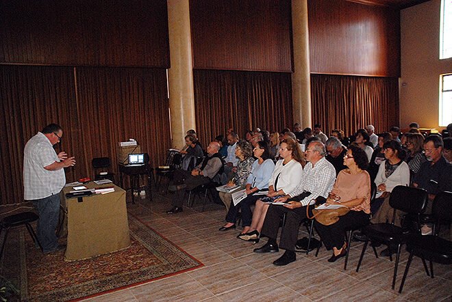 Jornada apresentou padres que desde o século I estabeleceram as estruturas da Igreja