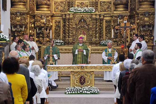 Terminou o Lausperene da Igreja algarvia, mas não a oração pelas vocações de consagração