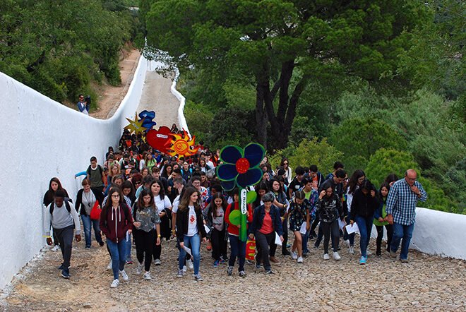 Adolescentes da catequese das paróquias algarvias viveram encontro diocesano em Loulé