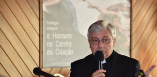 Martín Carbajo disse ao clero do sul ser preciso passar da “antropologia existencialista” à “antropologia integral”