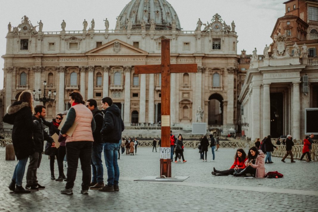 Cruz_jmj_roma