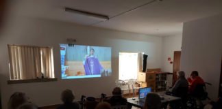 Idosos da Misericórdia de Vila do Bispo participaram na eucaristia transmitida por videochamada