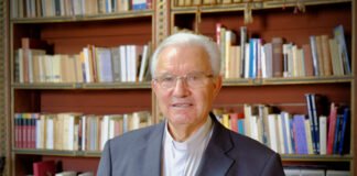 A celebrar 20 anos de ordenação episcopal, D. Manuel Quintas sente-se “missionário como bispo”