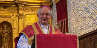 A Cruz, o Sepulcro e o regresso às celebrações comunitárias foram temas das homilias do Tríduo Pascal do Bispo do Algarve