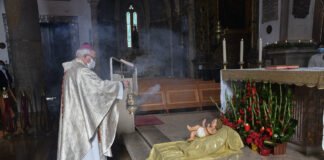 Natal 2021: “Deus quis abraçar, em Jesus, a nossa fragilidade”