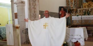 Padre Domingos da Costa celebrou na paróquia da Mexilhoeira Grande os 50 anos de sacerdócio