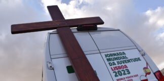 Apresentada a réplica da Cruz da Jornada Mundial da Juventude oferecida à Diocese do Algarve (c/vídeo)