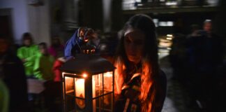 Celebração da campanha de Natal da Cáritas e da ‘Luz da Paz de Belém’ apelou a gestos que iluminem “zonas mais escuras” (c/fotorreportagem)