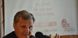 Secretário-geral do Sínodo dos Bispos diz ao clero das dioceses do sul que a auscultação dos fiéis é um “desafio pastoral”