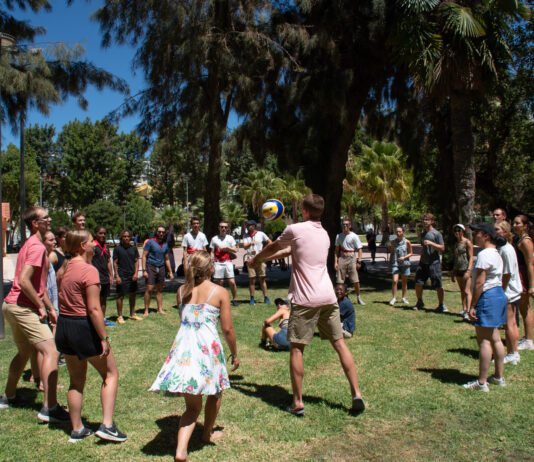 Peregrinos no Algarve para passar a semana que antecede a JMJ em Lisboa vivem dia dedicado ao desporto e cultura