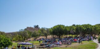 Visita pastoral do bispo do Algarve a Lagos encerrada com Missa campal e procissão com padroeiros das paróquias (c/fotorreportagem)