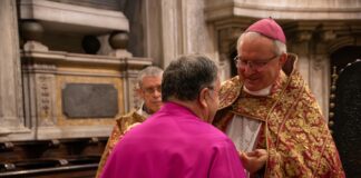 Igreja do Algarve recebeu do Patriarcado de Lisboa relíquia do padroeiro comum para criar “impulso missionário” (c/fotorreportagem)