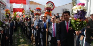 Festa das Tochas Floridas volta a celebrar em S. Brás de Alportel a ressurreição de Cristo