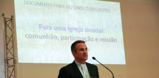 Vigário para a pastoral da Diocese do Algarve apresentou desafios do Sínodo dos Bispos