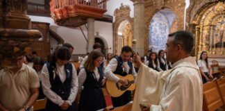 Missa de abertura do ano académico da Universidade do Algarve exortou participantes a serem “sinal do amor de Deus”