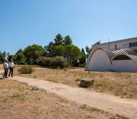 Bispo eleito do Algarve conheceu hoje as duas casas da diocese