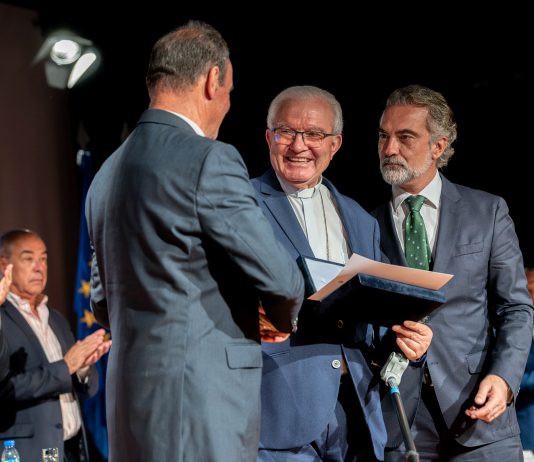D. Manuel Quintas recebeu a Chave de Honra da cidade de Faro