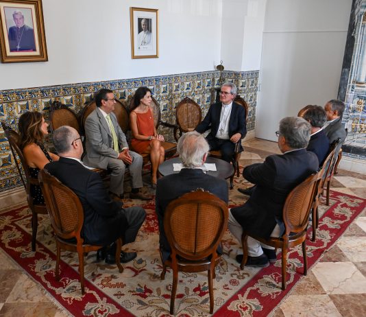 Bispo do Algarve recebeu alguns membros do Corpo Consular acreditado na região